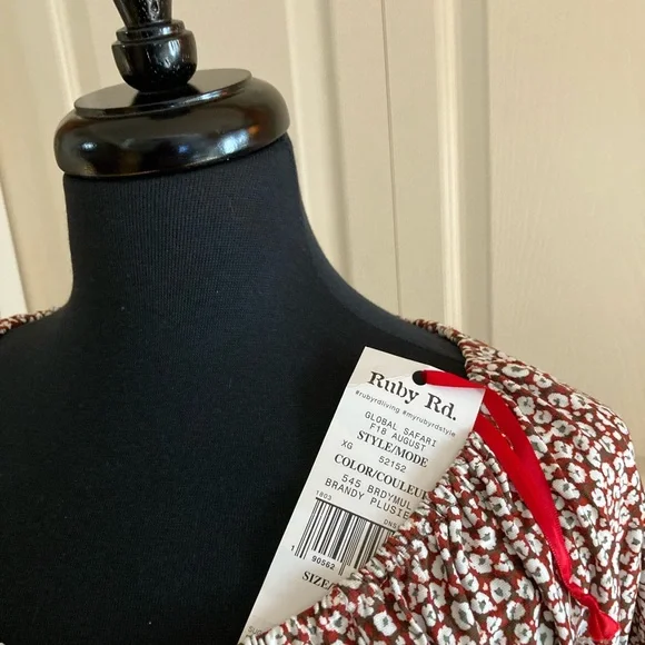 Ruby Rd. Boho Multicolor Floral Women's Blouse - Picture 2 of 6